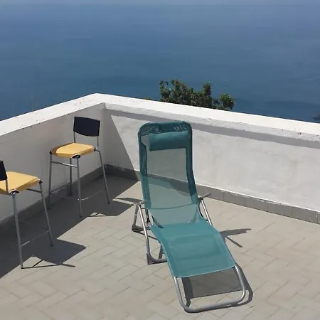 Camera Panoramica Vista Mare Guest house Furore